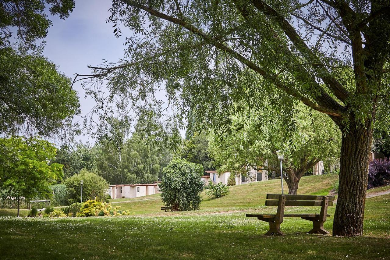 Les Jardins De L'Anjou Hotel Montjean-sur-Loire Luaran gambar