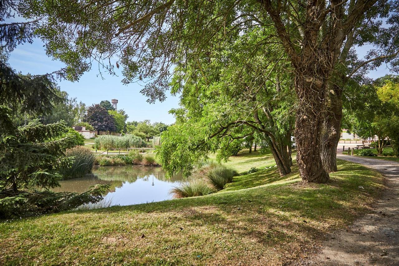 Les Jardins De L'Anjou Hotel Montjean-sur-Loire Luaran gambar